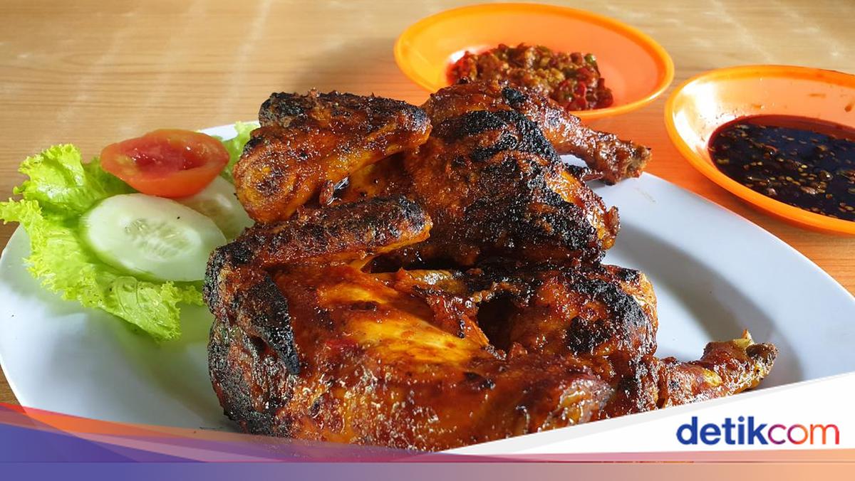 Ayam Bakar Sambelis: Rasa Pedas yang Menggigit Jiwa di Jeruklegi